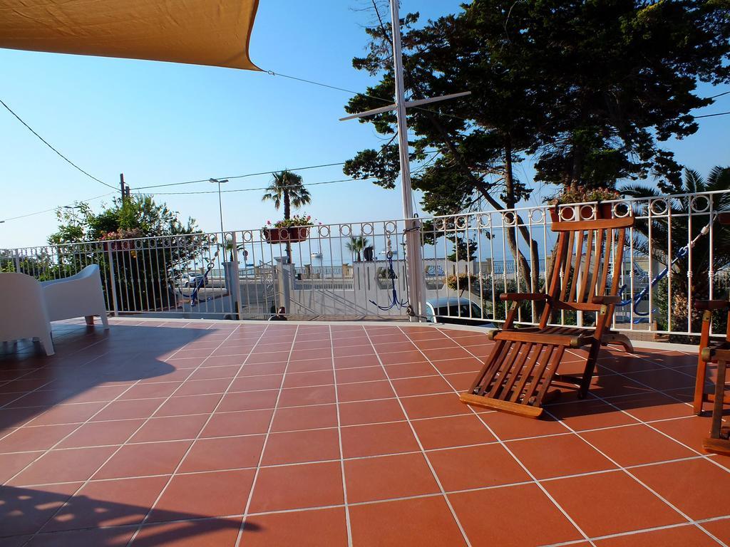 B&B Villa Sul Mare Мелито ди Порто Салво Екстериор снимка